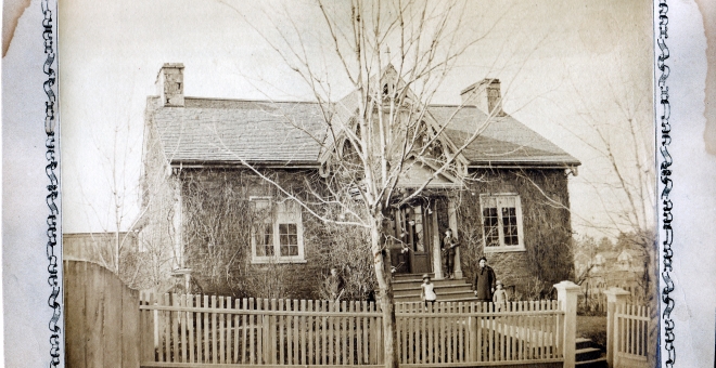 Black and White photo of Hutchison House in 1870